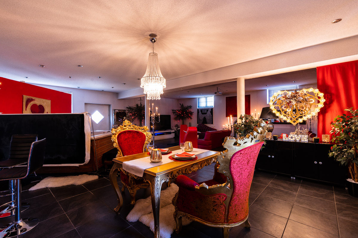 Love-Box Bühl Romantic Bed and Breakfast, innen Ansicht.