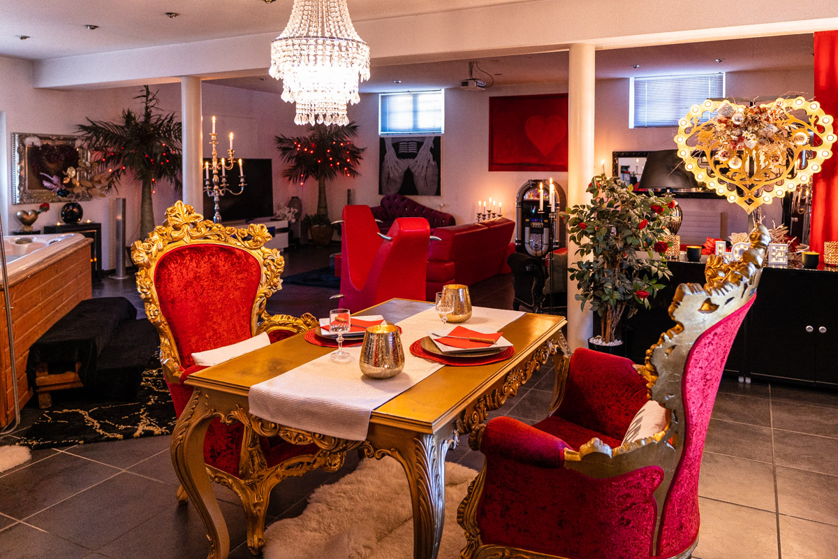 Love-Box Bühl Romantic Bed and Breakfast, innen Ansicht.